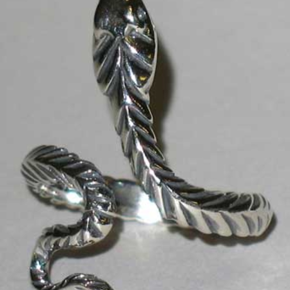 Jewelry Rings - Picture 3 of 3